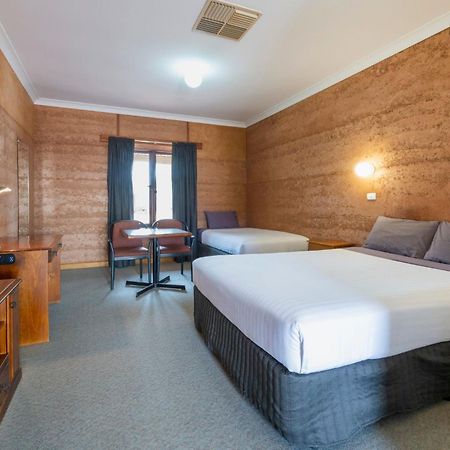 Mud Hut Motel Coober Pedy Luaran gambar