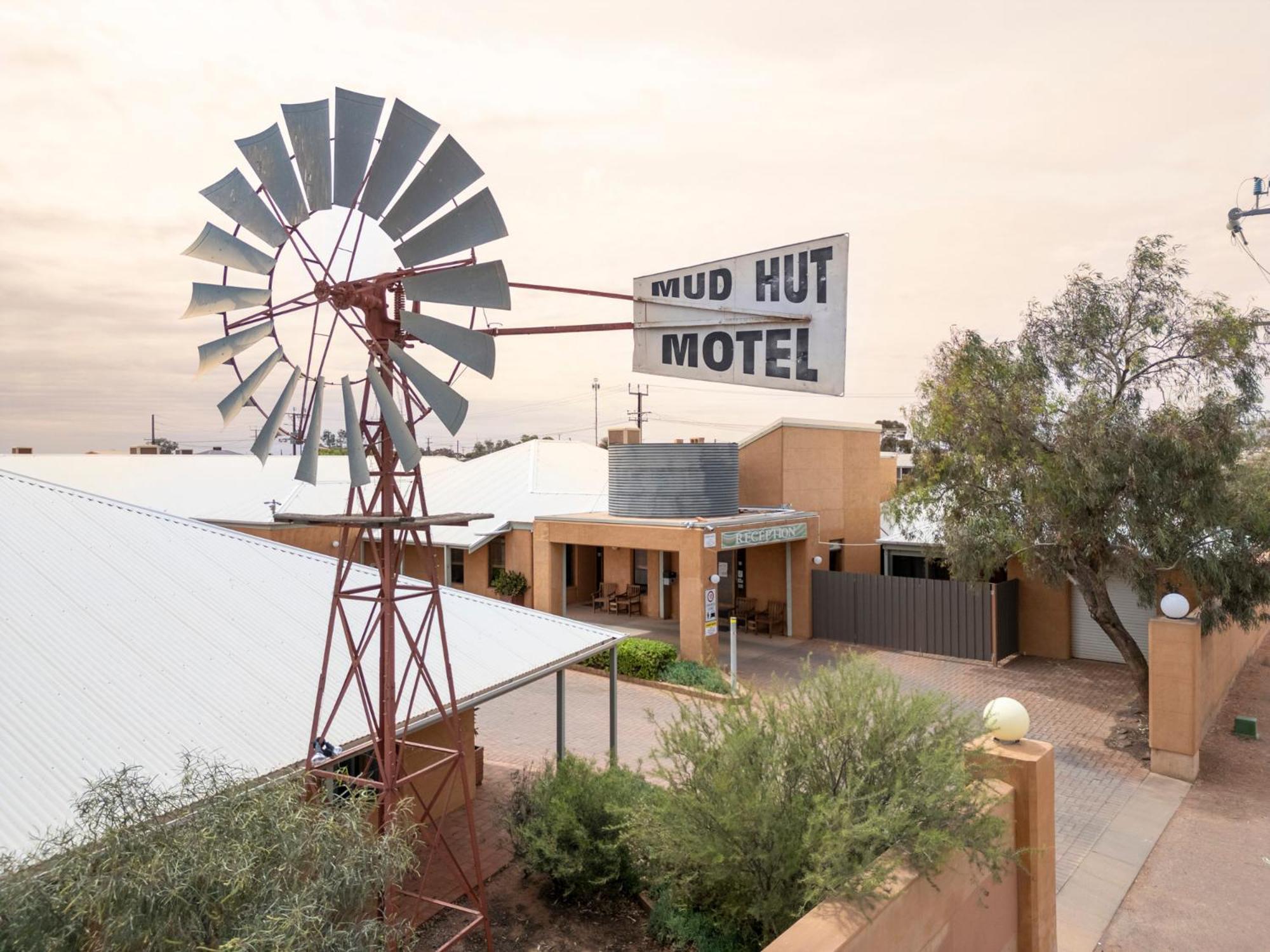 Mud Hut Motel Coober Pedy Luaran gambar
