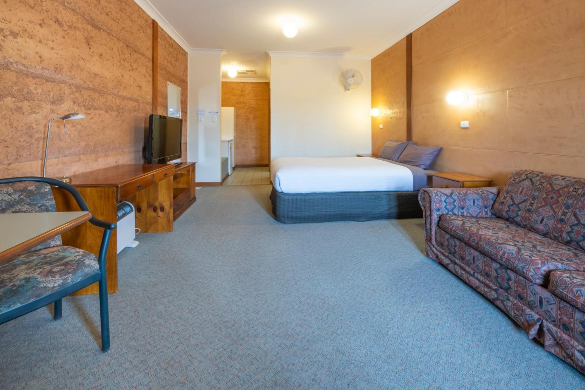 Mud Hut Motel Coober Pedy Luaran gambar